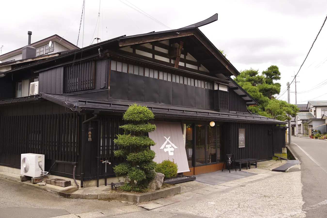 06ヤマモ味噌醤油醸造元 高茂