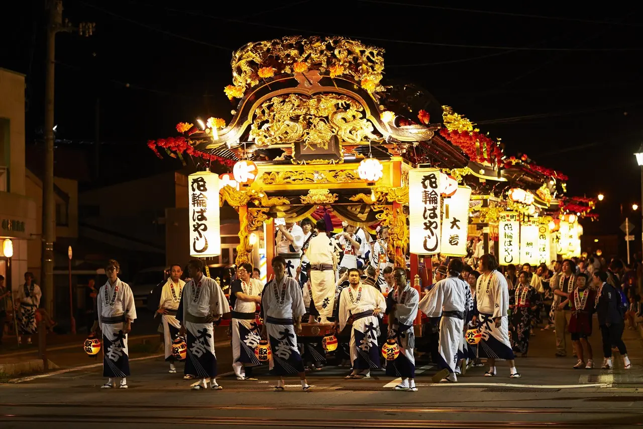 花輪ばやし（ユネスコ世界無形文化遺産・国重要無形民俗文化財）