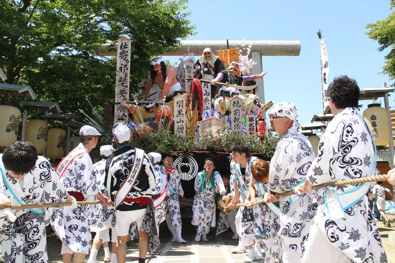 土崎港曳山まつり（土崎神明社祭の曳山行事）