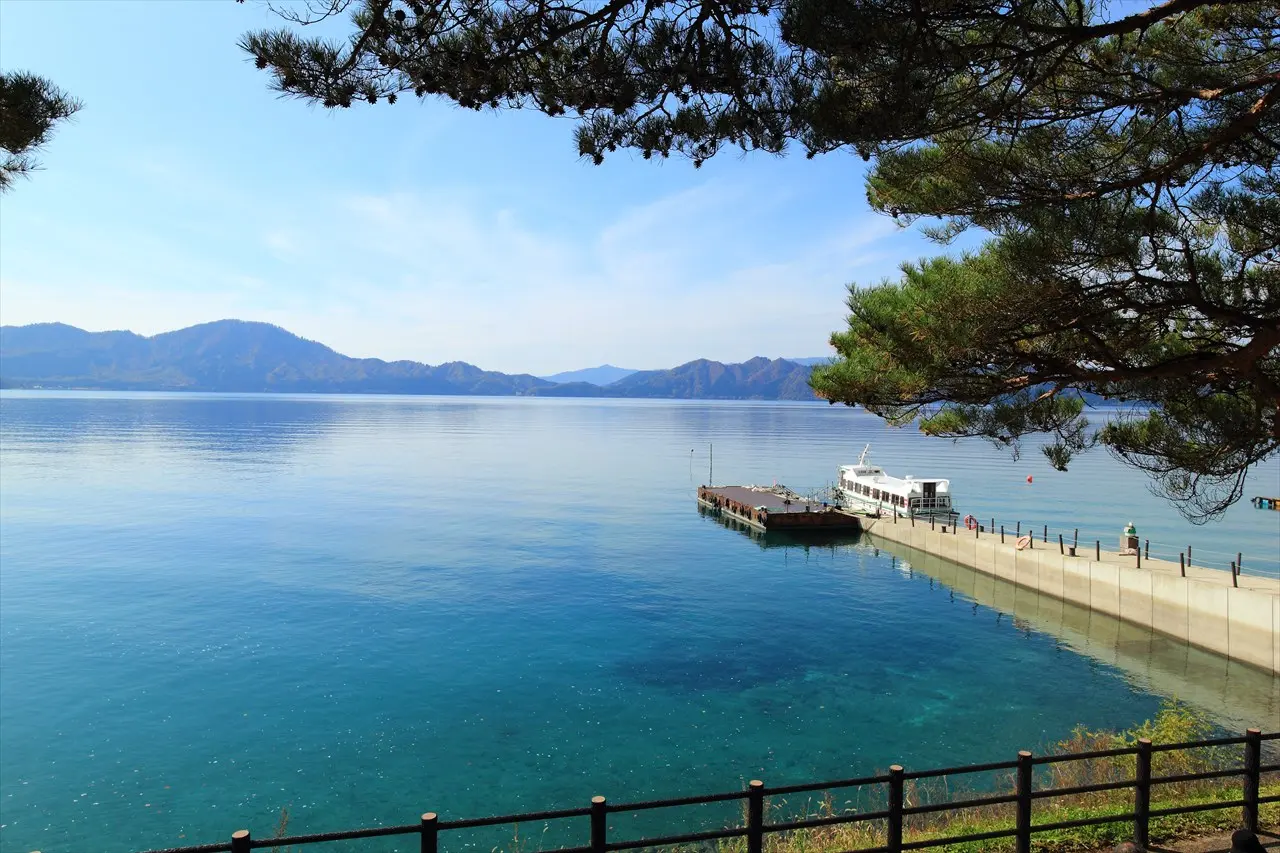 田沢湖遊覧船