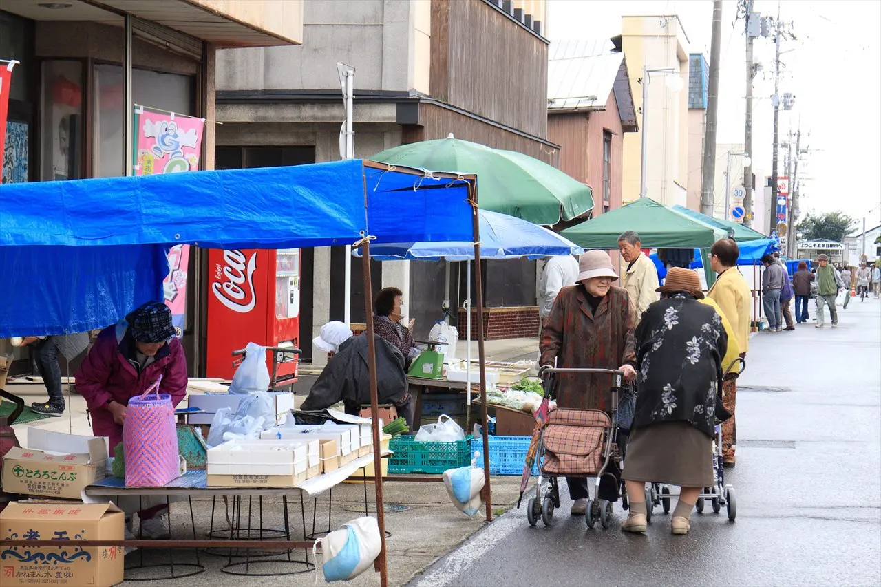 五城目朝市