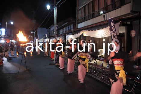 03毛馬内の盆踊り