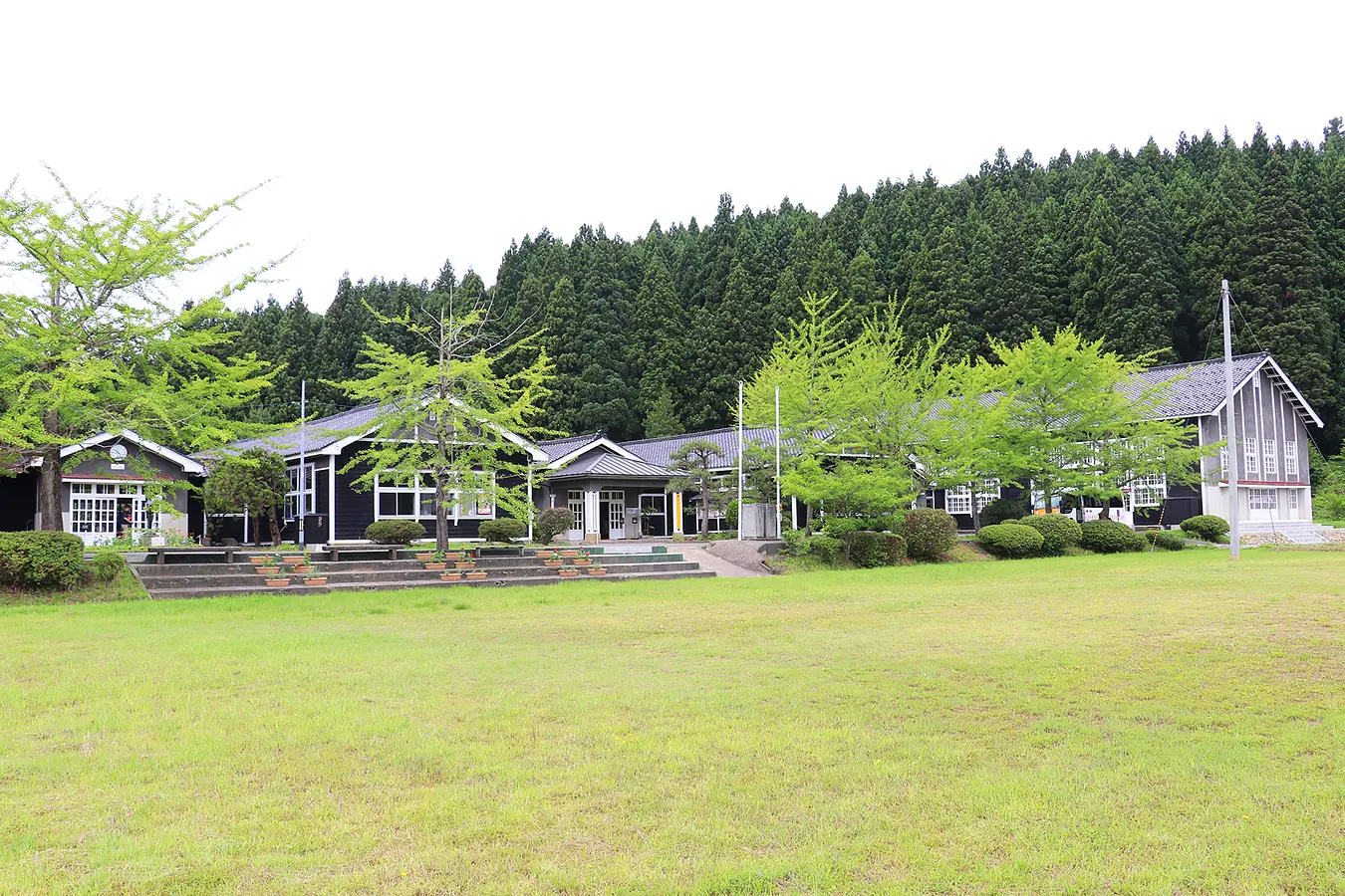 04鳥海山　木のおもちゃ美術館