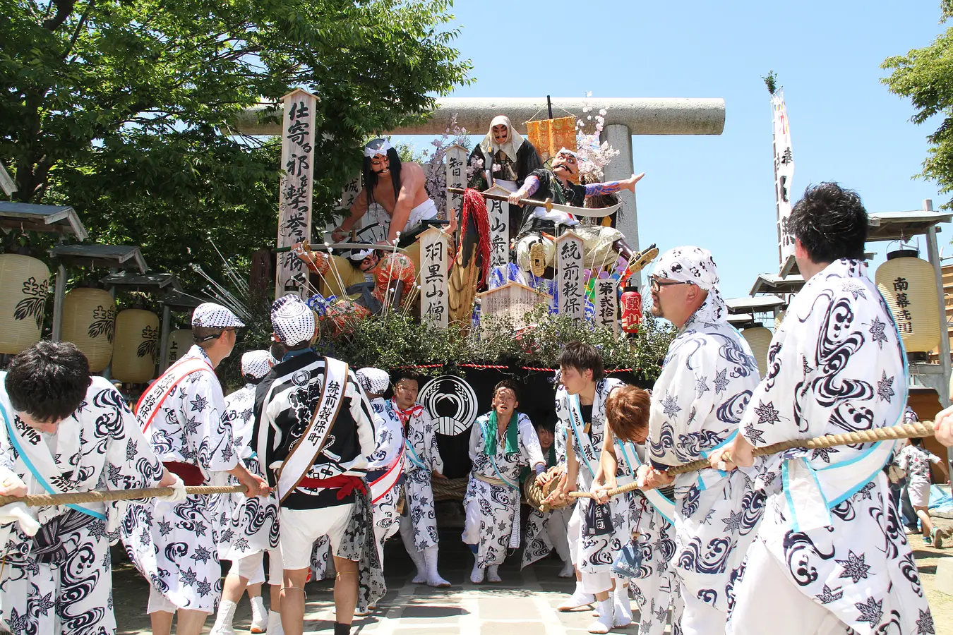 03土崎神明社祭の曳山行事