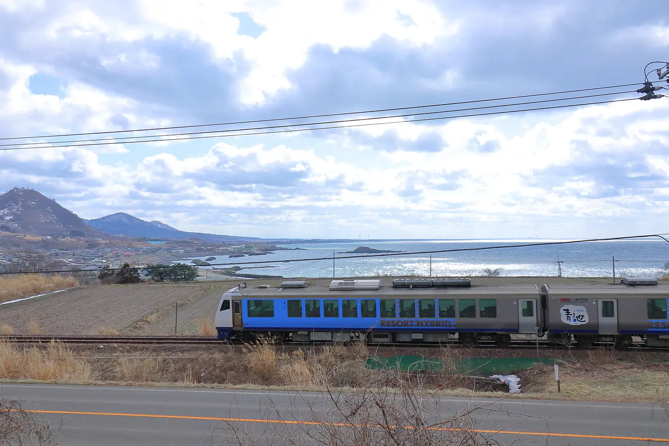 リゾートしらかみ