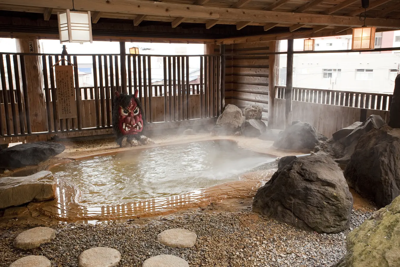 04男鹿温泉郷　元湯雄山閣