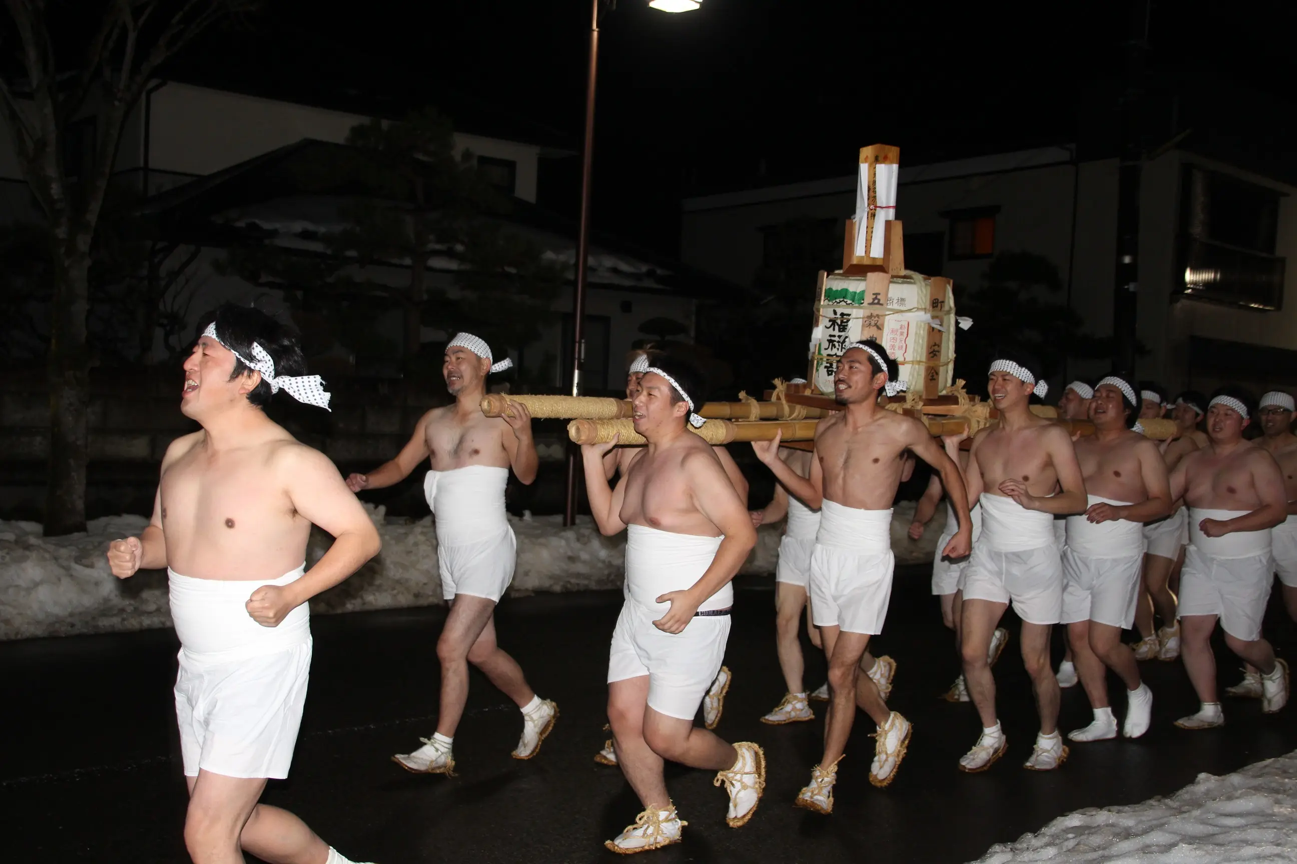 一日市裸参り【八郎潟町】