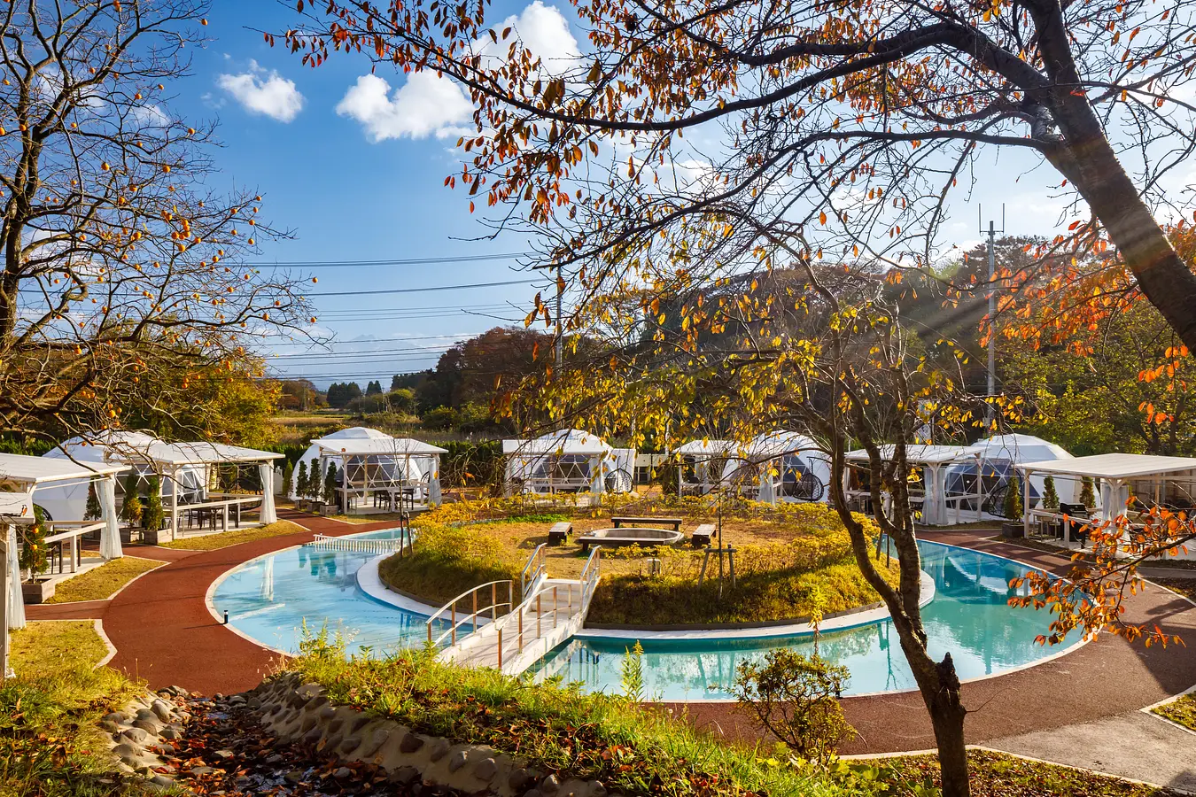 鳥海山獅子ヶ鼻湿原（ちょうかいさんししがはなしつげん）トレッキングと、99glamで過ごす非日常のご褒美ステイ | ブランニューアキタ | アキタファン