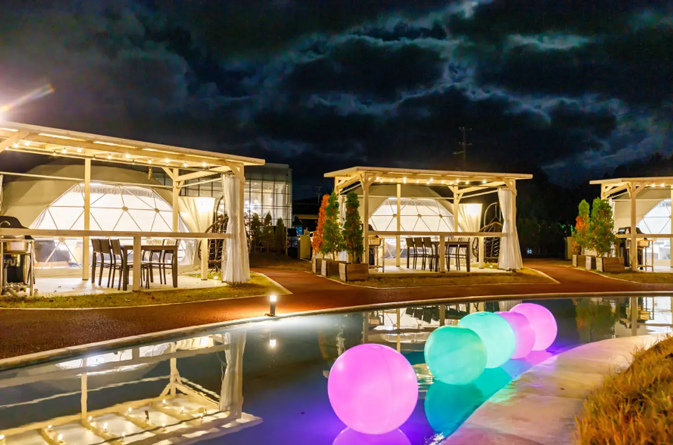 鳥海山獅子ヶ鼻湿原（ちょうかいさんししがはなしつげん）トレッキングと、99glamで過ごす非日常のご褒美ステイ | ブランニューアキタ | アキタファン