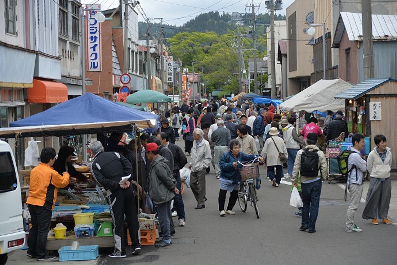 朝市うきうき春まつり【五城目町】
