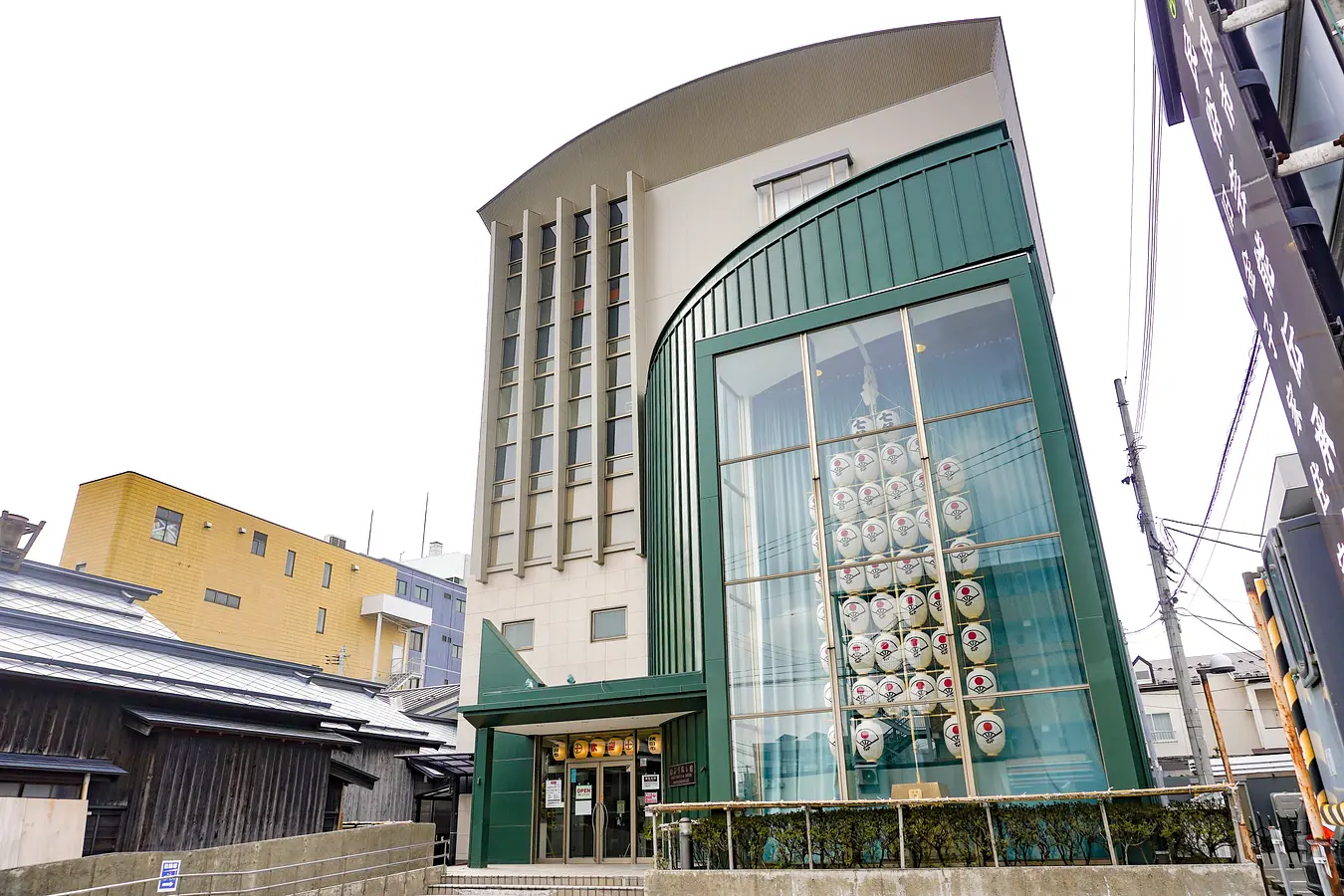 04秋田市民俗芸能伝承館 ねぶり流し館