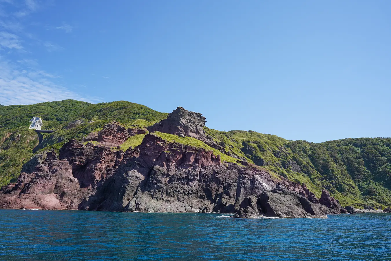 06男鹿観光遊覧船