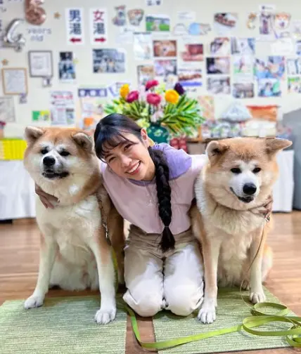 秋田犬とのふれあい＆源泉ドリップの温泉コーヒーを楽しむ（ふるさわおんせん）【大館市】